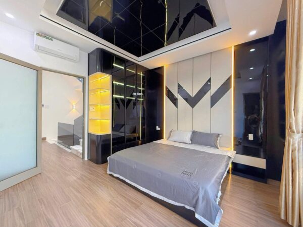 Nhà 3 tầng kiệt Nguyễn Tất thành, 5200