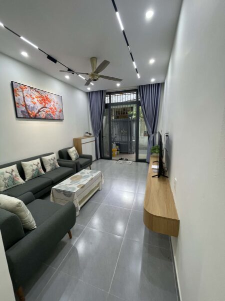 Nhà 2 tầng kiệt trần cao Vân 3650
