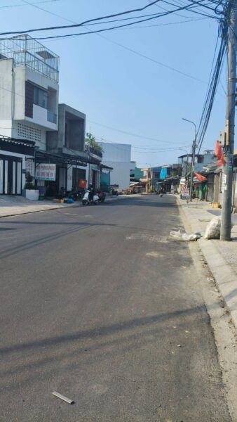 Nhà mặt tiền Nam cao, 3600