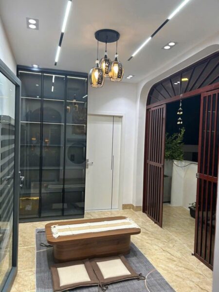 Nhà 3 tầng 2 mặt kiệt ô tô Điện Biên Phủ 7500