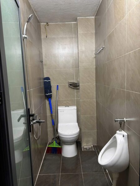 Nhà 4 tầng mặt tiền Huỳnh Thúc Kháng 13ty