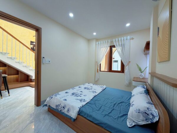 Nhà 2 tầng kiệt Hoàng Thúc Trâm, 4950