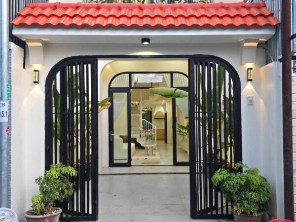 Nhà 4 tầng kiệt ô tô Ngô Thị Nhậm, 5390