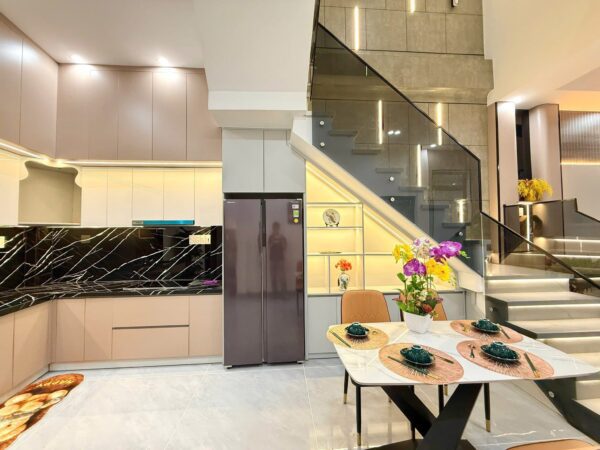 Nhà 2 tầng kiệt ô tô Trường chinh 82mv, 4950