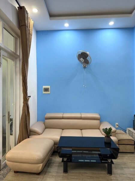 Chính chủ bán nhà 3 tầng kiệt ô tô Trưng nữ vương 4980