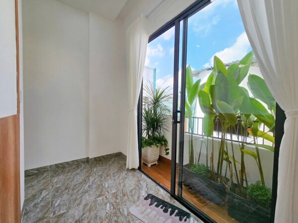 Nhà 2 tầng kiệt Nguyễn Lương Bằng, 3700