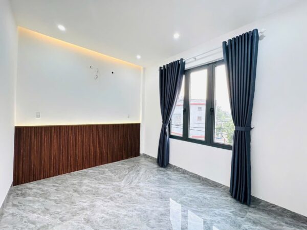 Nhà 2 tầng 2 mặt kiệt ô tô trường chinh 4600