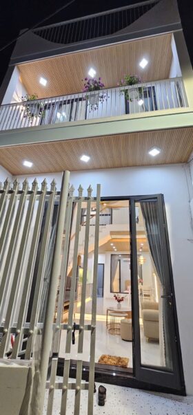 Nhà 2 tầng kiệt Hùng vương 5450