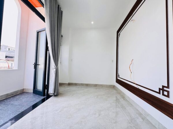 Nhà 3 tầng kiệt ô tô Nguyễn Công Hoan 5250