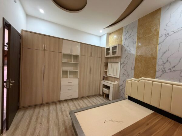 Nhà 2 tầng mặt tiền Đại la 3950