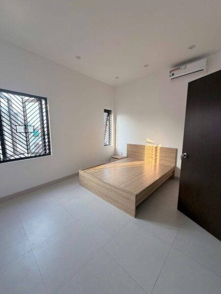 Nhà 3 tầng kiệt Trần Xuân Lê, 5200