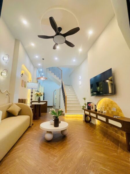 Nhà 2 tầng 2 mặt kiệt Trần cao Vân, 4890