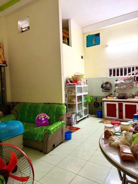 Nhà 2 tầng kiệt Tôn Đản, 100mv, 4500