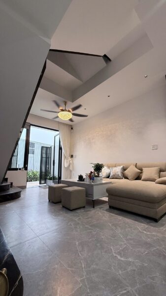 Nhà 3 tầng kiệt ô tô Gò Dư 5190