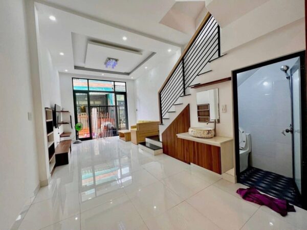 Nhà 2 tầng rưỡi kiệt Bế Văn Đàn 3950