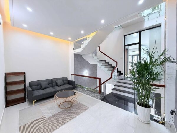 Nhà 3 tầng mặt tiền Phú Lộc 8150