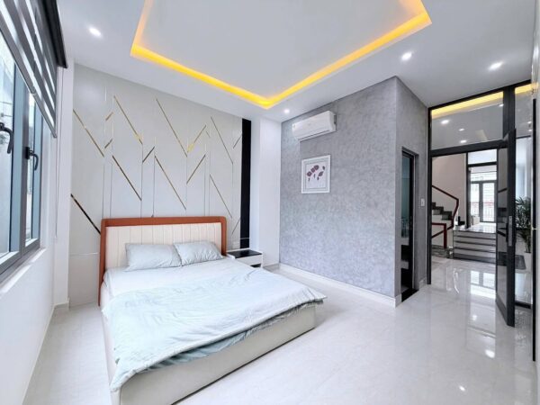 Nhà 3 tầng mặt tiền Phú Lộc 8150