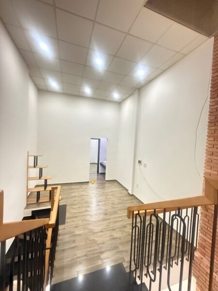 Nhà 2 tầng kiệt ô tô Trường chinh 4550