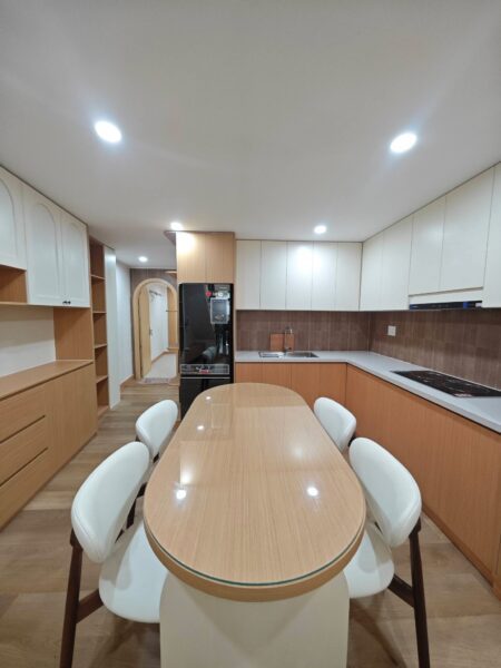 Nhà kiệt Tôn đản 67mv, 4450