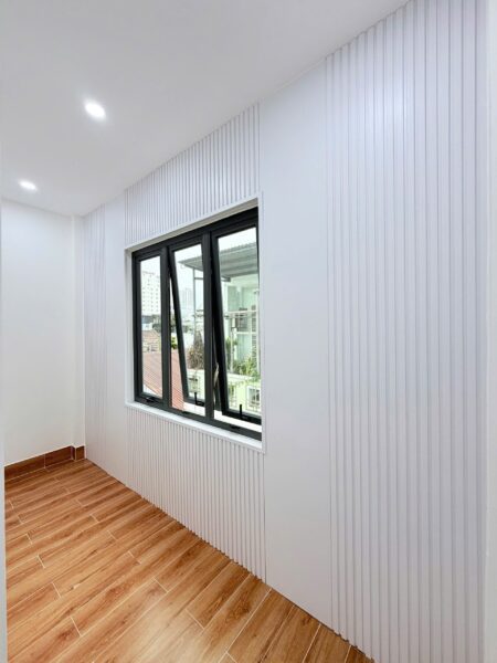 Nhà 3 tầng kiệt Hoàng Diệu 30mv, 4250