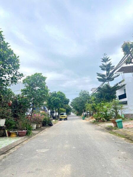 Đất mặt tiền Phan Văn Trường 5850