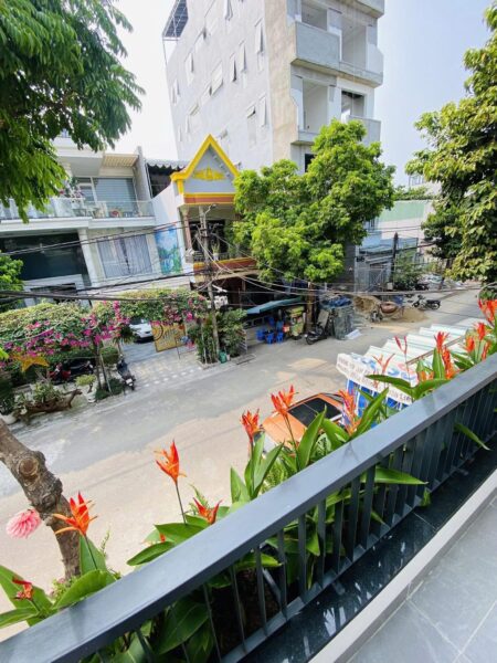 Nhà 3 tầng mặt tiền Phạm đình Hổ 9000