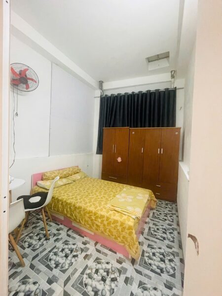 2 nhà liền kề mặt tiền Nguyễn Trung Trực 13150