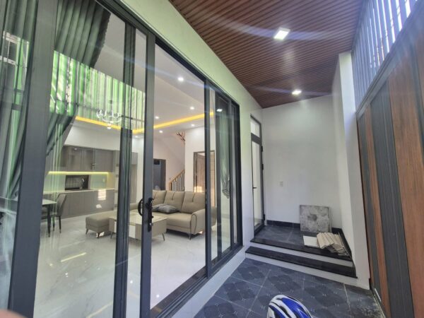 Nhà 2 tầng kiệt Trần cao Vân 80mv 5700