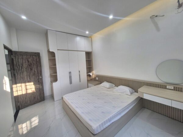 Nhà 2 tầng kiệt Trần cao Vân 80mv 5700