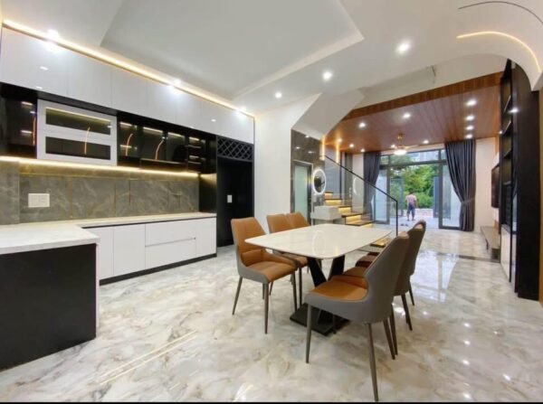 Nhà 3 tầng mặt tiền Bầu Cầu 5690