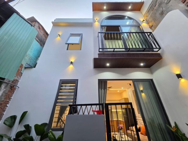 Nhà 2 tầng kiệt Lý Thái Tổ 4520