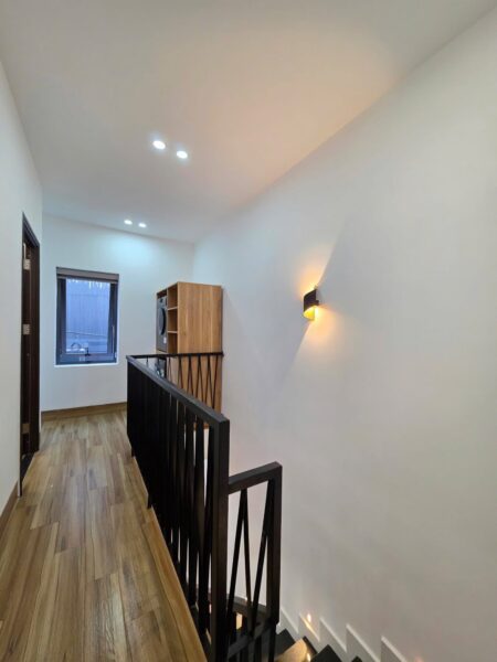 Nhà 2 tầng kiệt Lý Thái Tổ 4520