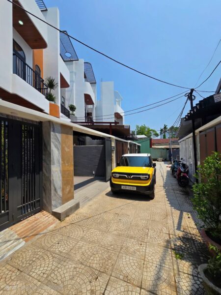 Nhà 2 tầng kiệt ô tô Tôn Đản 82mv, 4580