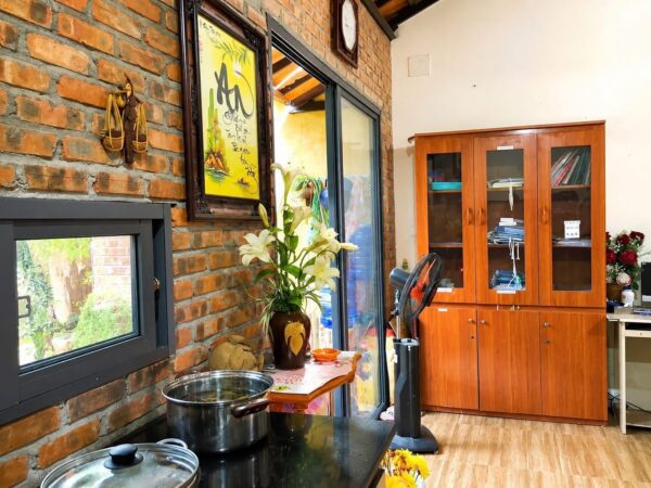 Nhà kiệt ô tô Yến Nê, Hoà tiến 160mv, 2750