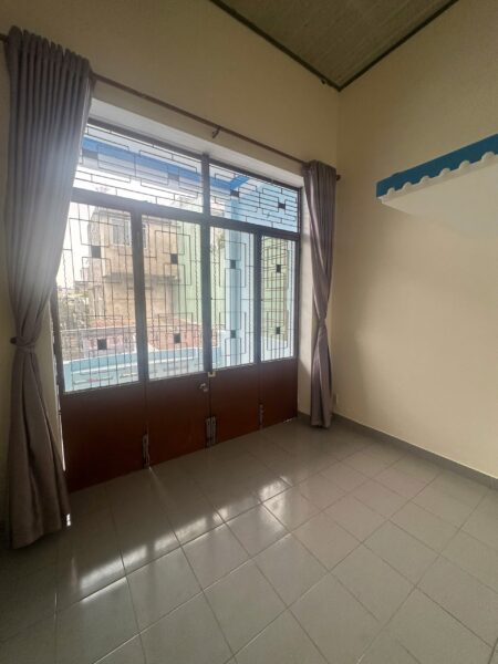 Nhà 2 tầng kiệt Nguyễn Phước nguyên 3500