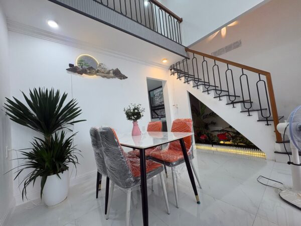 Nhà mê lửng kiệt Lê Trọng Tấn 3850
