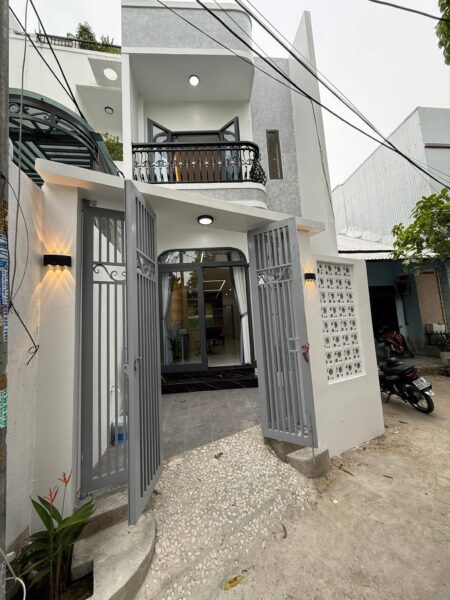Nhà 2 tầng kiệt Nguyễn Như Hạnh 75mv 4500
