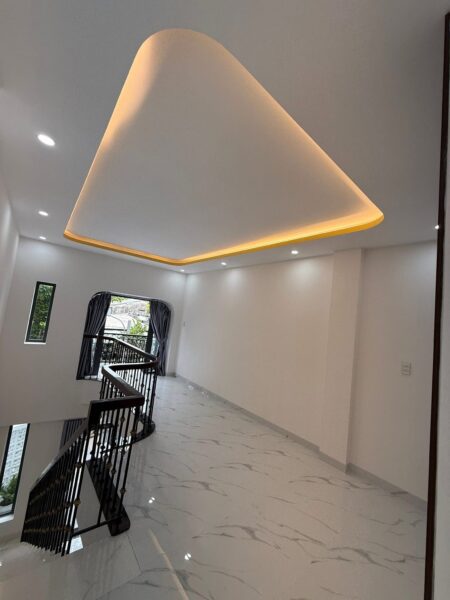 Nhà 2 tầng kiệt Nguyễn Như Hạnh 75mv 4500