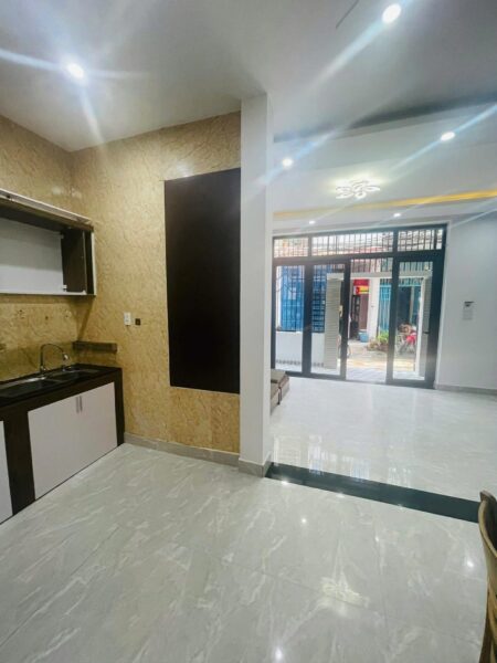 Nhà 2 tầng kiệt Điện biên phủ 63mv 4350