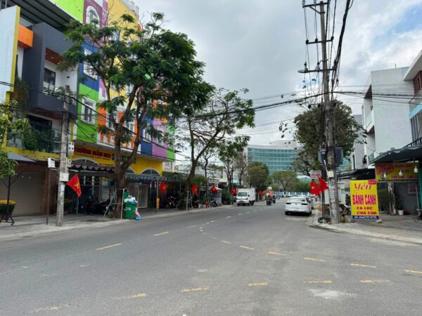 Đất lô góc Phùng Hưng 155mv, 15ty9