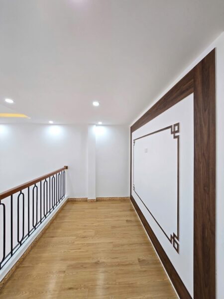 Nhà mê lửng kiệt Lê Trọng Tấn 3850