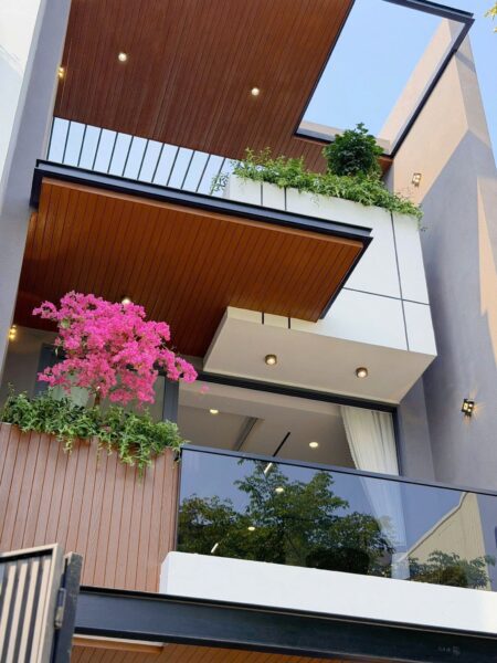 Nhà 3 tầng mặt tiền Thanh Lương 8990