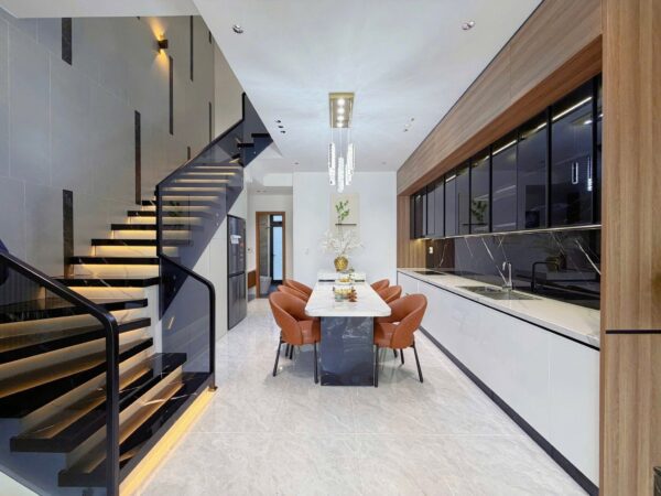 Nhà 3 tầng mặt tiền Thanh Lương 8990