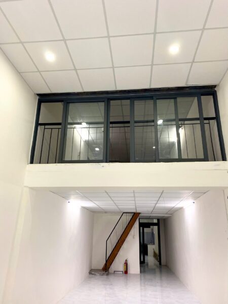 Nhà mê lửng mặt tiền Lê Đình Lý 16ty