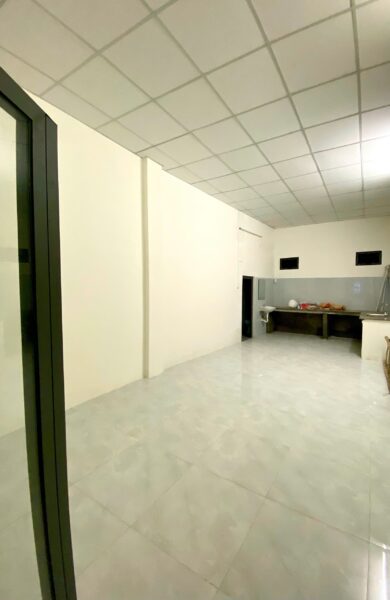 Nhà mê lửng mặt tiền Lê Đình Lý 16ty