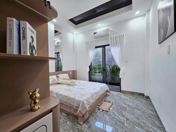 Nhà 2 tầng kiệt Nguyễn Lương Bằng, 3700