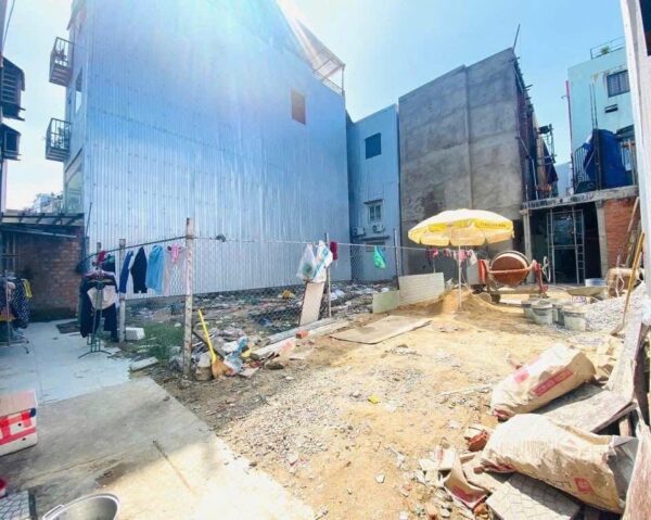 Đất kiệt 64 Lê Đình Lý 3350