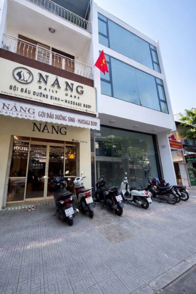 Nhà 3 tầng mặt tiền Nguyễn Thị Minh Khai, 16ty