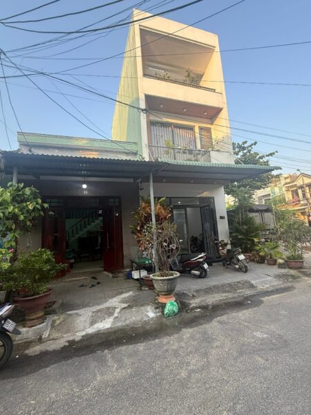 Nhà mê lửng mặt tiền Lê Thiệt 5490