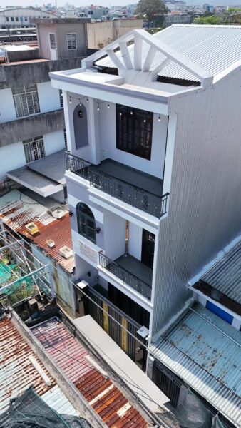 Nhà 3 tầng kiệt Trần Cao Vân, 68mv, 6500